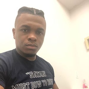 Meet your Posher, Lloyd